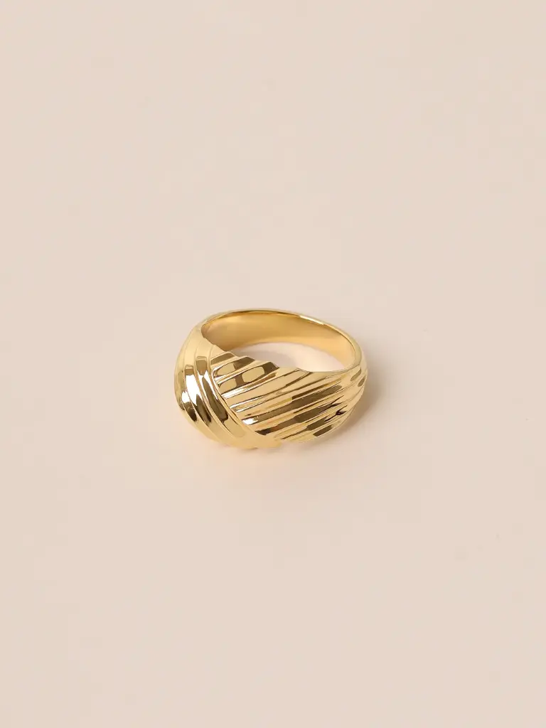 Solid Ring 18k